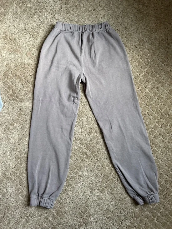 Brandy Melville Sweatpants - Picture 2 of 3